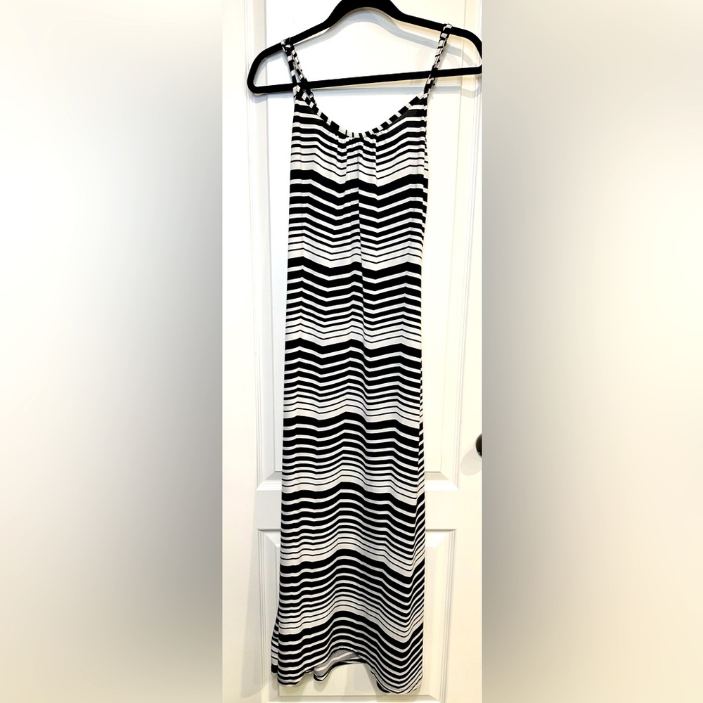Fun Black & White Stripped Maxi Dress